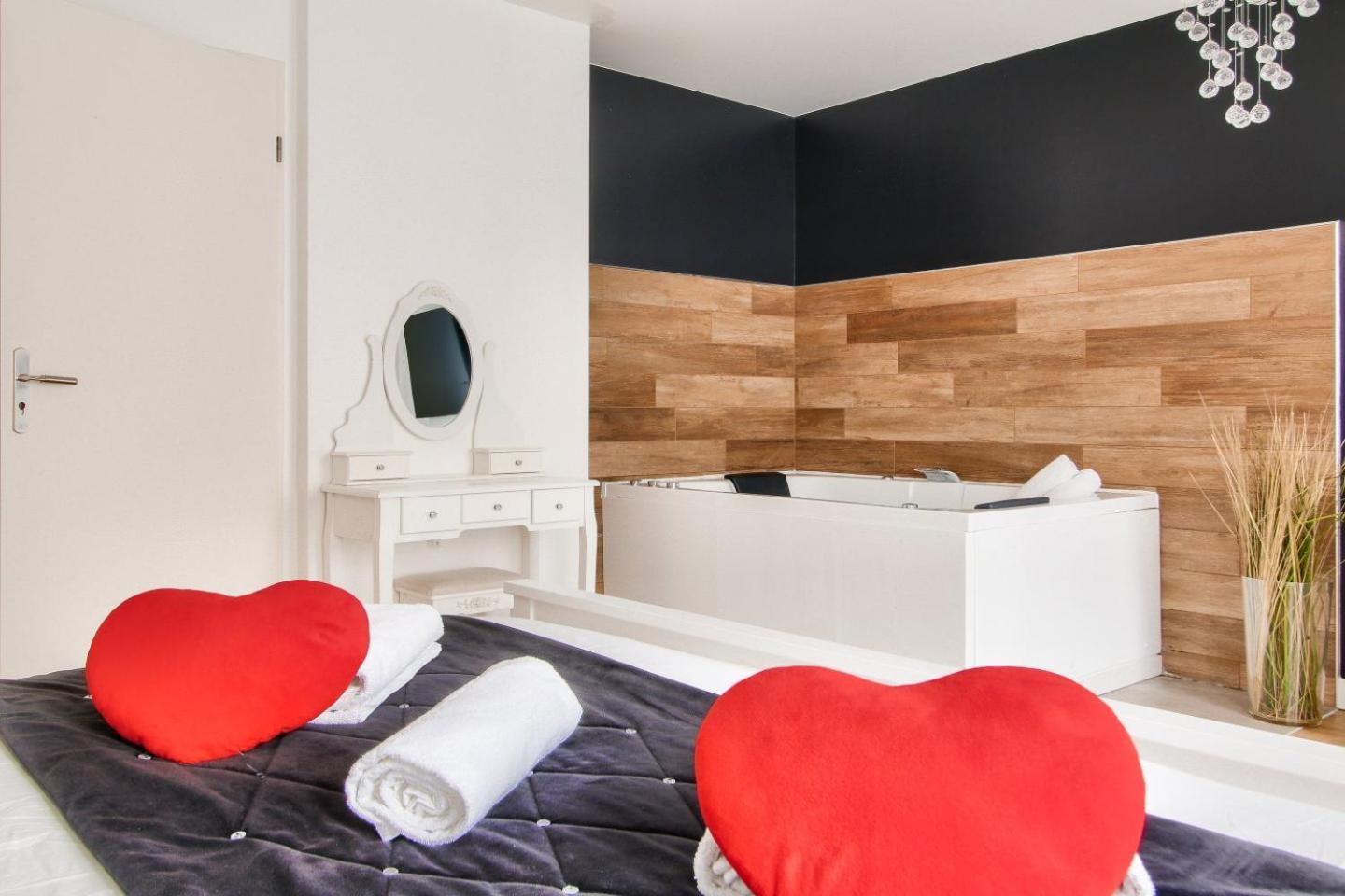 מונטבראן 123Home - Suite & Spa Xl מראה חיצוני תמונה